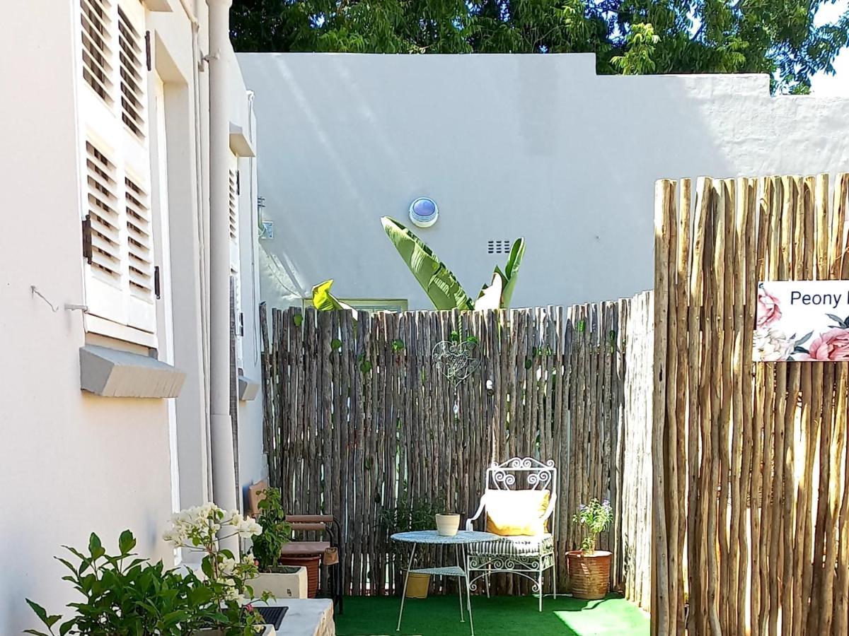 Peony Luxury Room With Wifi And Own Entrance Stellenbosch Kültér fotó