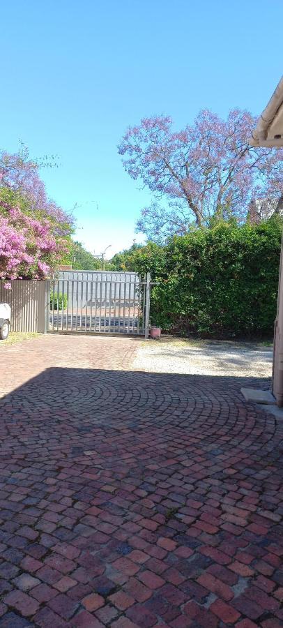 Peony Luxury Room With Wifi And Own Entrance Stellenbosch Szoba fotó